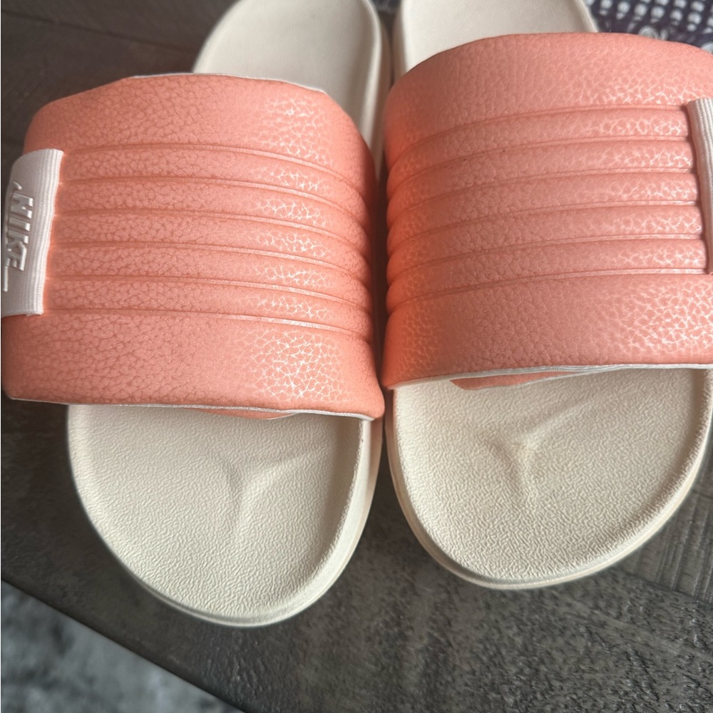 Nike Coral and Cream Slide Sandals